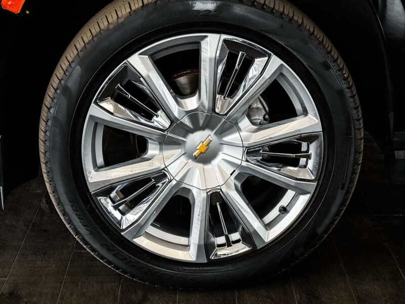 2021 Chevrolet Suburban High Country