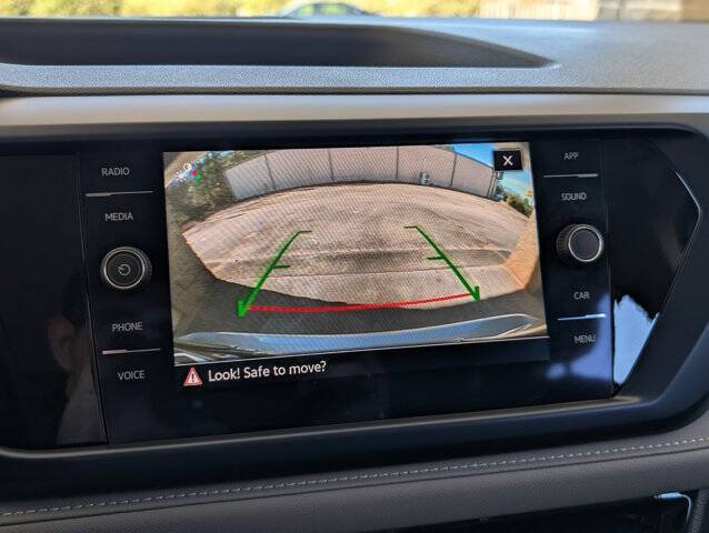 2024 Volkswagen Taos SE