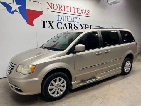 2014 Chrysler Town and Country Touring