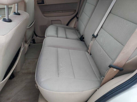 2011 Ford Escape XLT