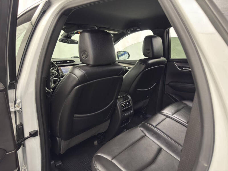2023 Cadillac XT5 Luxury