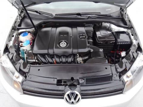 2010 Volkswagen Golf 2.5L PZEV