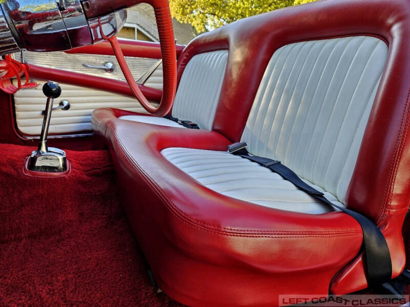 1955 Ford Thunderbird