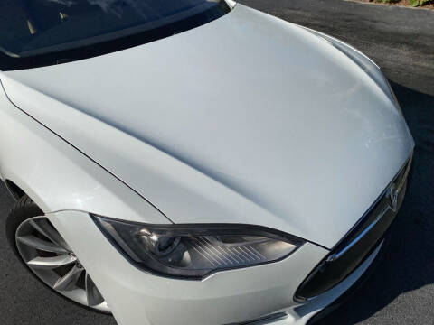 2012 Tesla Model S Performance