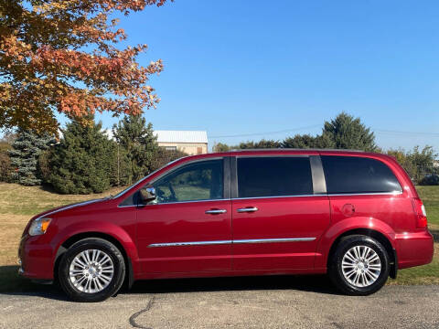 2015 Chrysler Town and Country for sale at Prestige Auto Line LLC in Romeoville IL