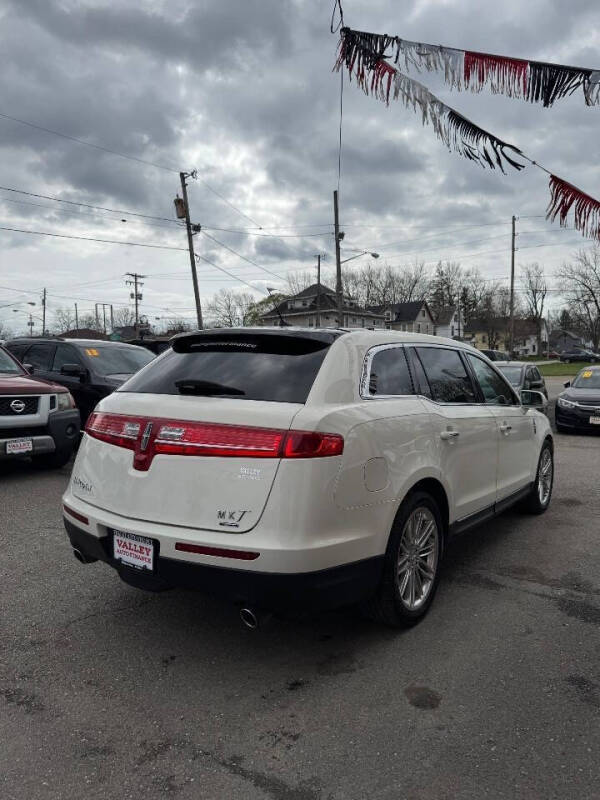 2013 Lincoln MKT EcoBoost