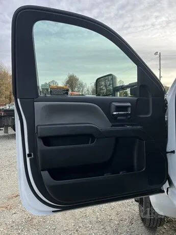 2022 Chevrolet Silverado 6500HD