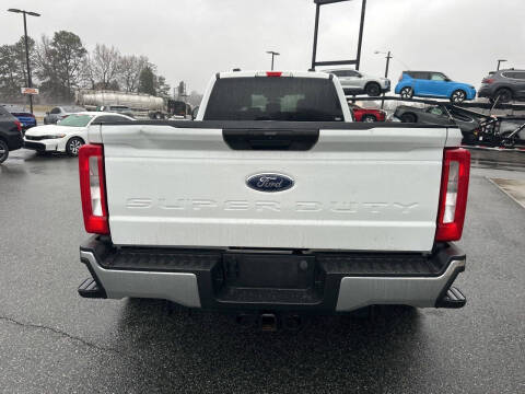 2024 Ford F-350 Super Duty XLT