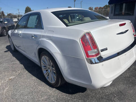 2013 Chrysler 300 C