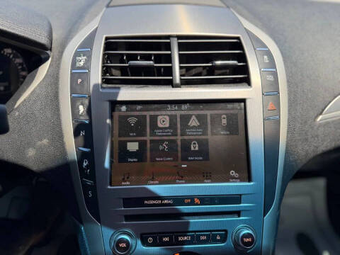2017 Lincoln MKZ Premiere
