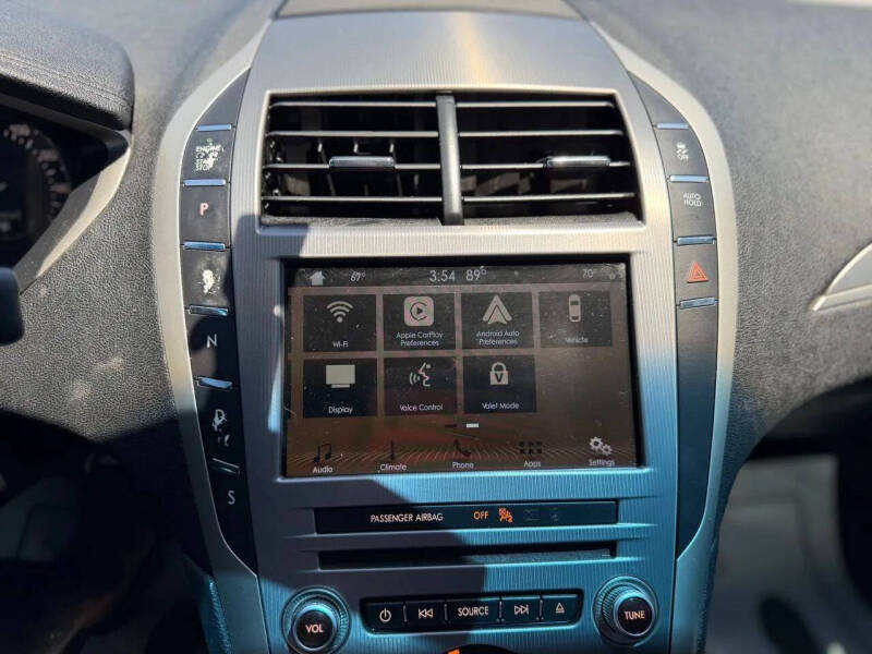 2017 Lincoln MKZ Premiere