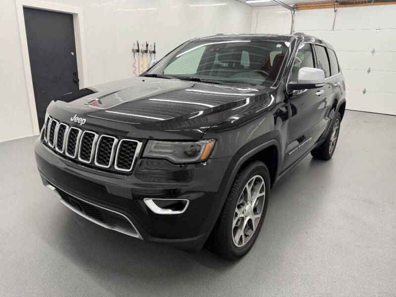 2022 Jeep Grand Cherokee WK for sale at Parkway Auto in Hudsonville MI