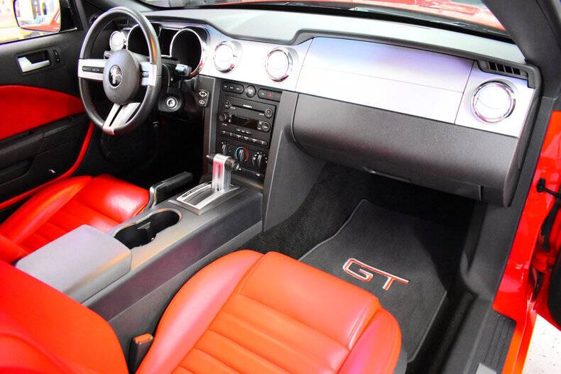 2006 Ford Mustang