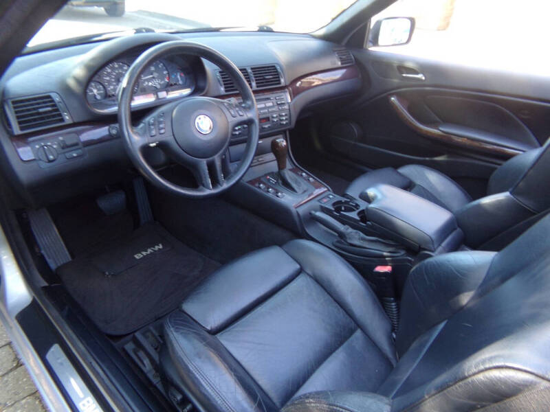 2004 BMW 3 Series 325Ci