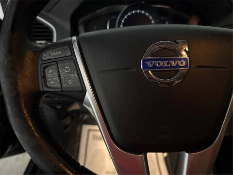 2017 Volvo XC60 T6 Dynamic