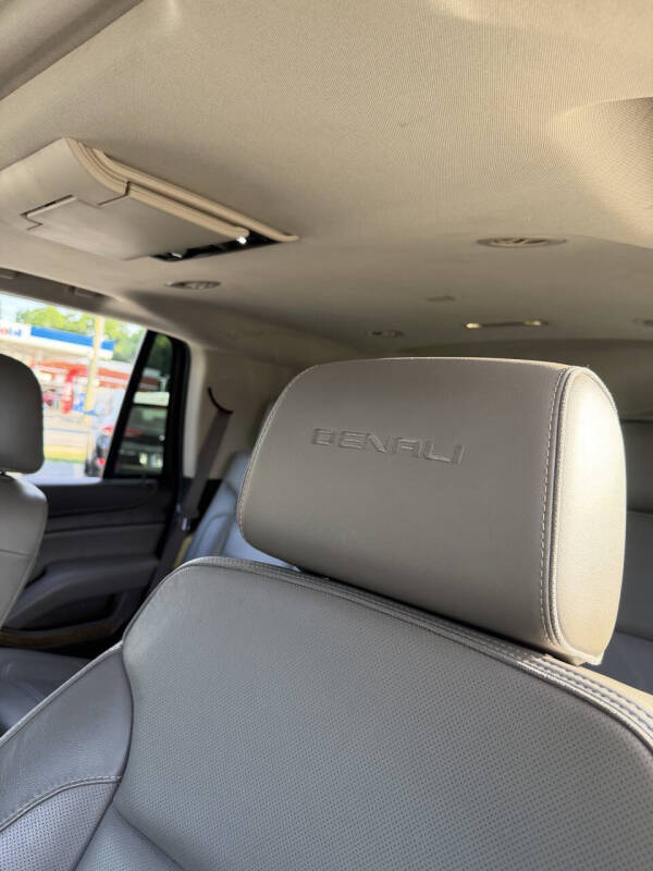 2019 GMC Yukon Denali