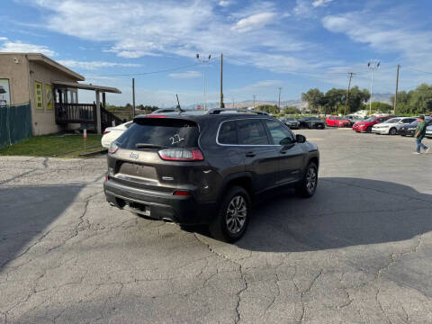 2019 Jeep Cherokee Latitude Plus