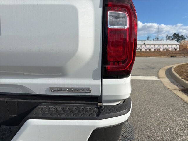 2025 GMC Canyon Elevation