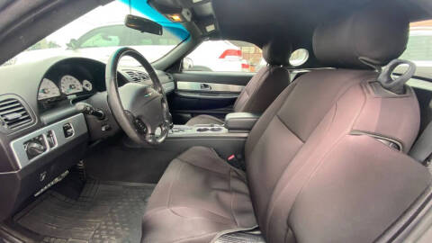 2004 Ford Thunderbird Deluxe