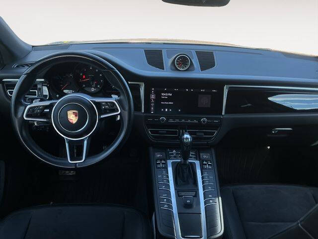 2021 Porsche Macan