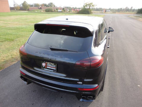 2016 Porsche Cayenne GTS