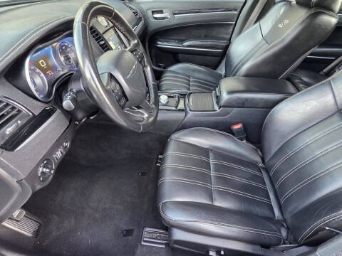 2021 Chrysler 300 S V6