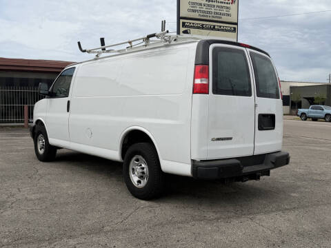 2020 Chevrolet Express 2500