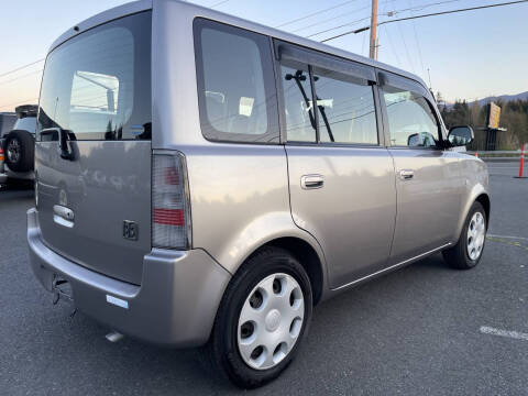 2000 Toyota BB