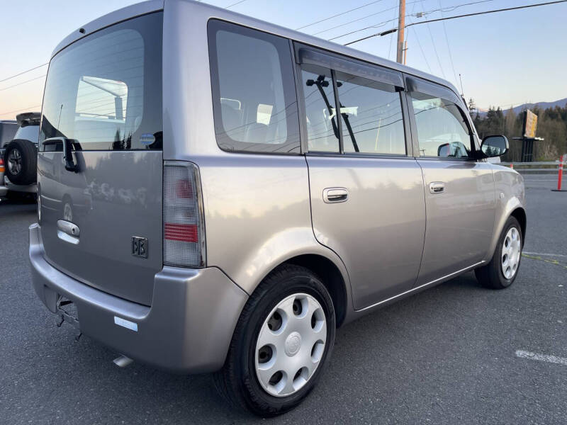 2000 Toyota BB