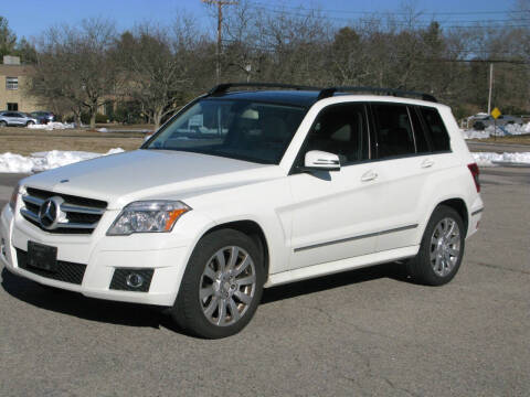 2012 Mercedes-Benz GLK for sale at The Car Vault in Holliston MA