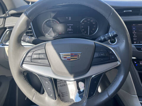 2020 Cadillac XT5 Premium Luxury