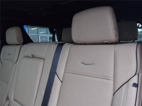 2022 Cadillac Escalade Premium Luxury