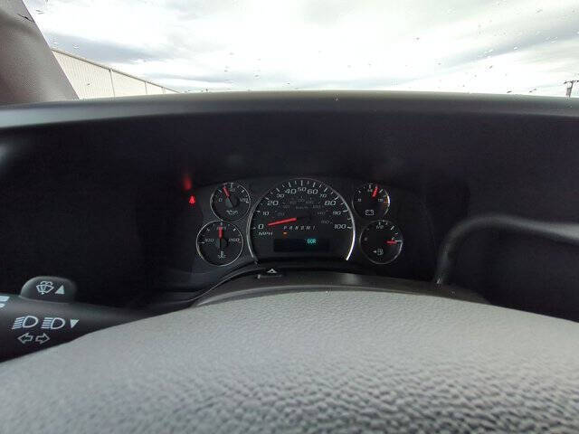 2025 Chevrolet Express 2500