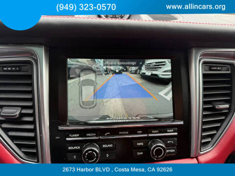 2016 Porsche Macan S