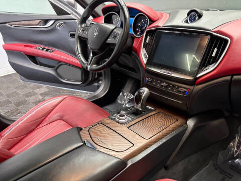 2018 Maserati Ghibli S