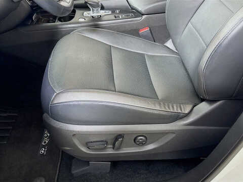 2022 Infiniti QX50 Luxe
