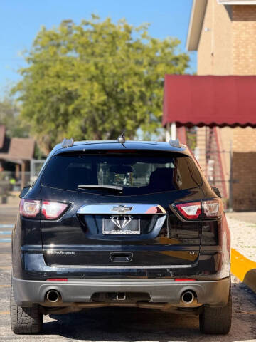 2017 Chevrolet Traverse LT