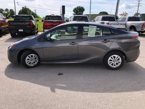 2016 Toyota Prius Two