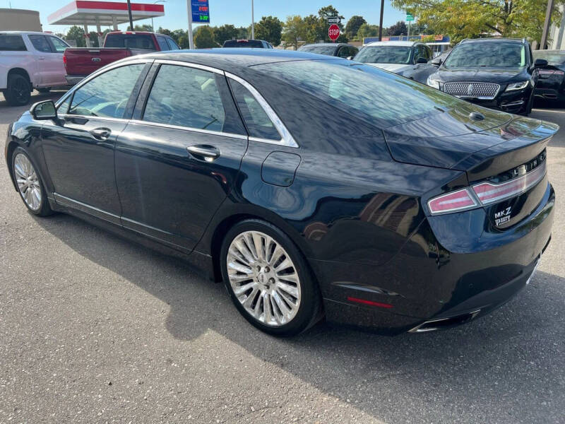 2016 Lincoln MKZ