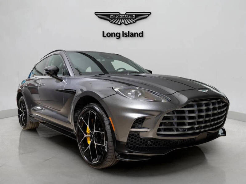 2026 Aston Martin DBX 707