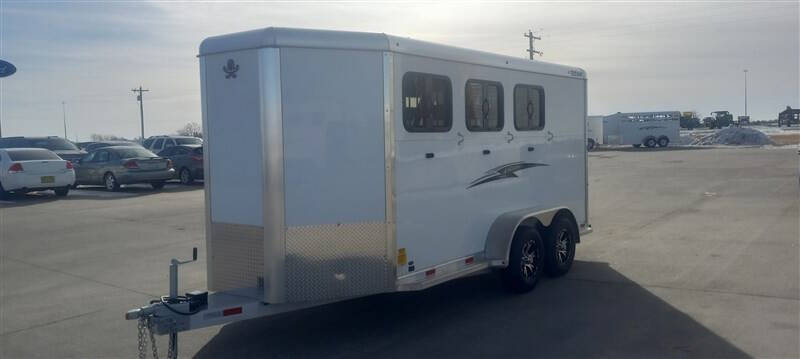 2023 Titan Trailer 3 Horse LIGHTNING