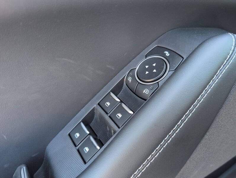 2026 Ford Mustang Mach-E Select