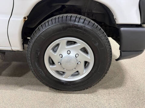 2014 Ford E-Series E-250