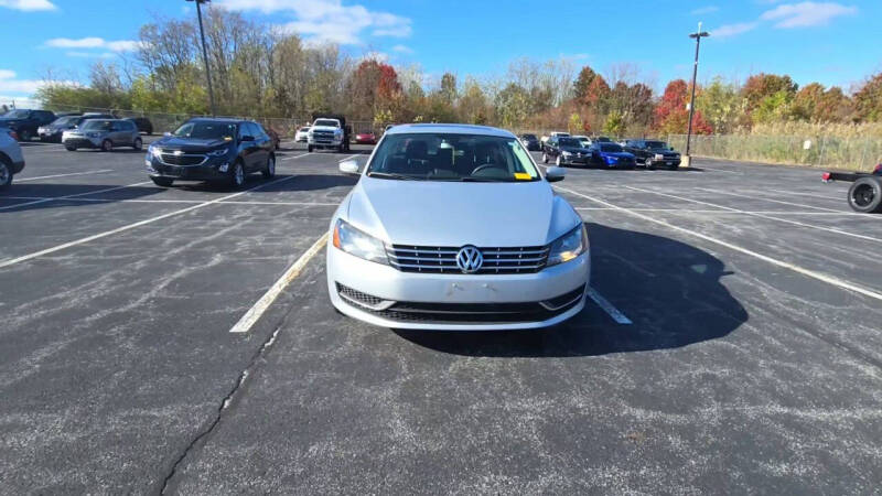 Volkswagen Passat's photo