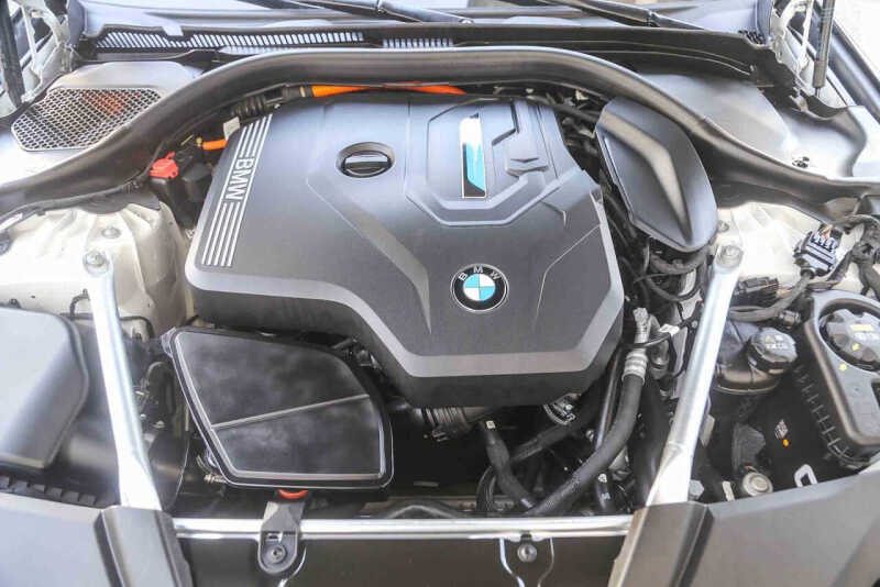 2023 BMW 5 Series 530e