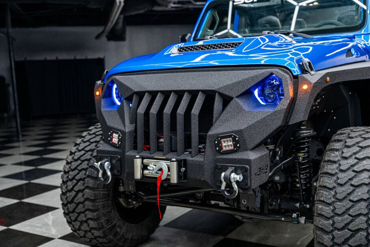 2023 JEEP Gladiator Pickup - $68,999