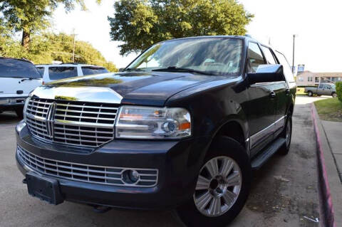 2007 Lincoln Navigator for sale at E-Auto Groups in Dallas TX