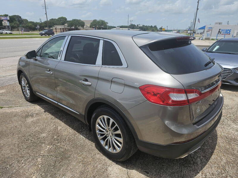 2016 Lincoln MKX Select