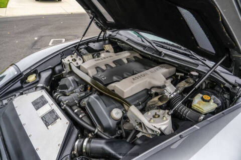 2002 Aston Martin V12 Vanquish