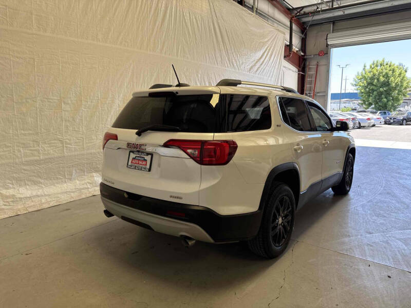 2019 GMC Acadia SLT-1